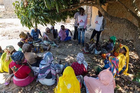 Moçambique MSF presta cuidados de saúde em Mocímboa da Praia o