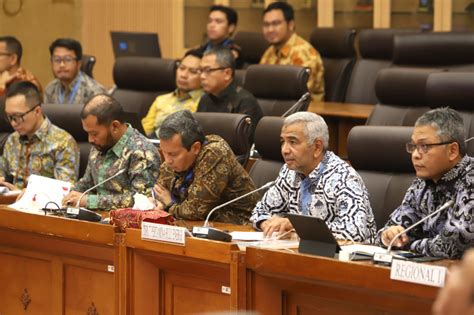 Komisi Vii Dpr Gelar Rdp Dengan Dirut Pertamina Hulu Energi Sinpo Id