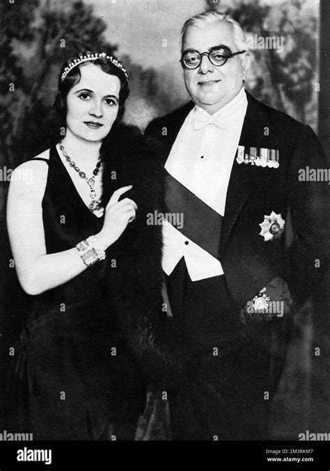 The Aga Khan And The Begum Aga Khan Stock Photo Alamy