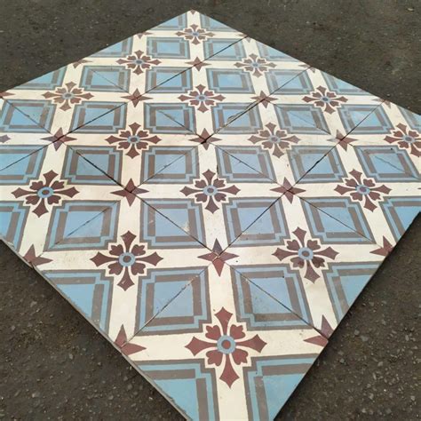 Carreaux De Ciment Bleu Gris Et Rouge M Mat Riaux Authentiques