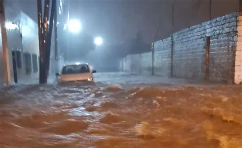 Inundaciones Anegamientos Y Evacuados Fueron Las Consecuencias De La