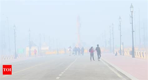 Delhi Winter Supergiant Fog Layer Covers North Severe Cold Day In