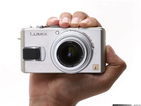 Panasonic Lumix DMC-LX2 Review: Digital Photography Review