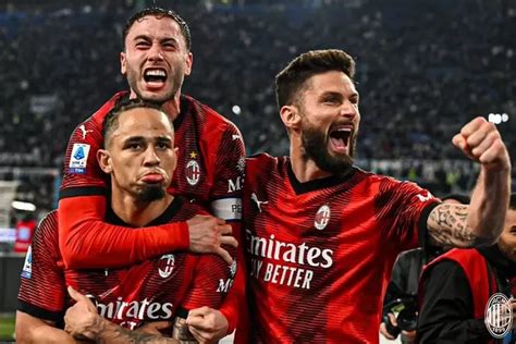 Lazio Versus Milan Berlangsung Panas Diwarnai Tiga Kartu Merah Dan 10