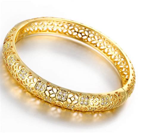 Filigree Bangles In Gold Dhanalakshmi Jewellers