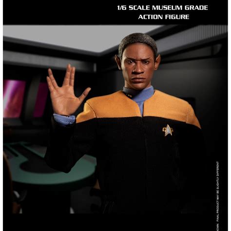 Star Trek Voyager Lt Commander Tuvok 1 6 Scale Action Figure