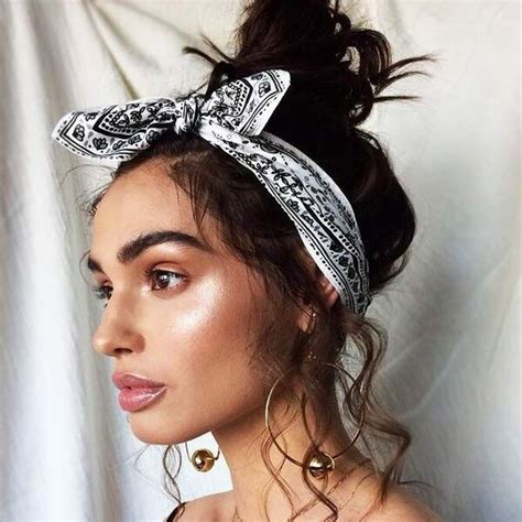 Best Bandana Hairstyles For Women In With Images