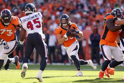 Denver Broncos Vs San Francisco 49ers Odds Line Picks And Prediction