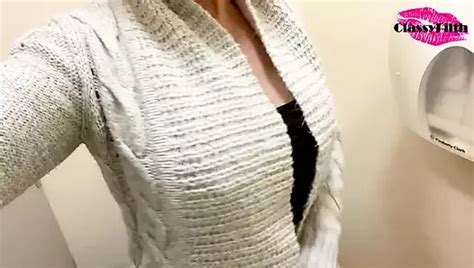 Free Women Pissing Porn Videos XHamster
