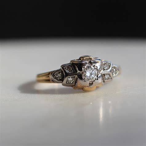 Vintage | Vintage Gold Ring with Diamonds at Voiage Jewelry