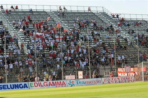 Calcio Serie C Grande Mantova Pergolettese Battuta In Rimonta