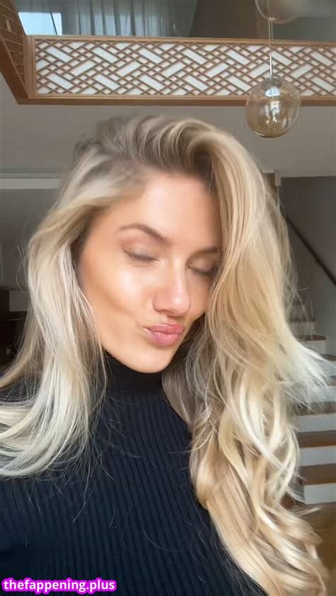 Alica Schmidt Alicasmd Nathalieschmidt Nude OnlyFans Photo