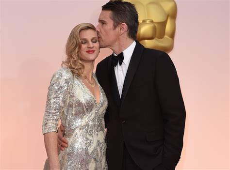 Ethan Hawke and Wife Ryan arrive at the Oscars 2015 - Oscars 2015 red