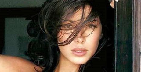 Aida Yespica le sue foto più hot