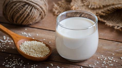 Sesame Milk Is The Latest Trendy Dairy Alternative