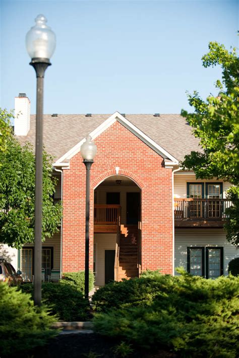 Luxury 1 2 And 3 Bedroom Apartments In Beuamont Residential Lexington Ky