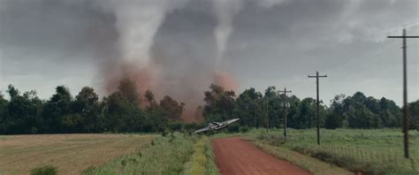 Már magyar szinkronnal is megnézhetitek a Twisters első előzetesét ...