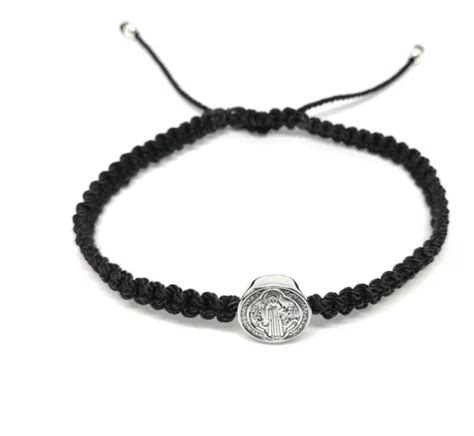 Pulsera San Benito Plata Tejida Con Hilo Nylon Ajustable Meses