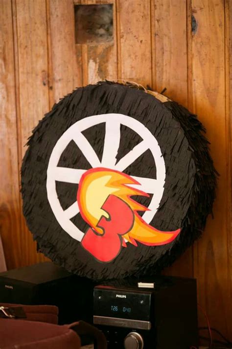 Pin En Fiesta De Blaze Fiesta De Hot Wheels Decoracion De Cumplea Os Pi Atas