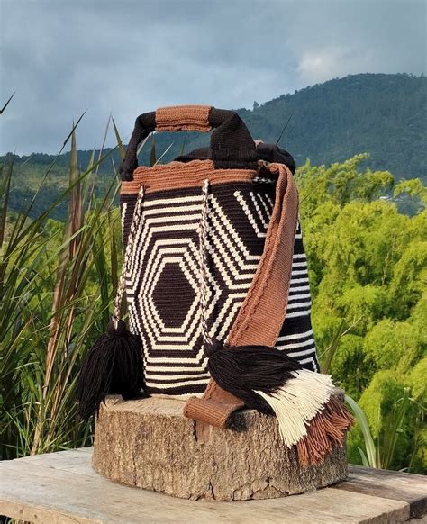 Mochila Wayuu Grande Modelo Exclusivo Con Dos Estilos De Asa La