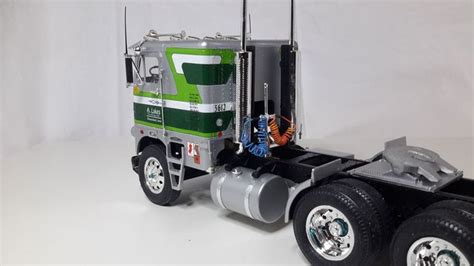 Amt White Freightliner Dual Drive Tractor Us Trucks Das Wettringer