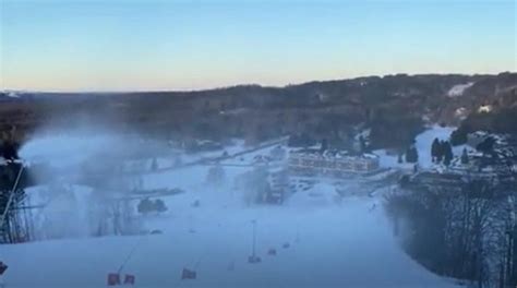 Here's how warmer weather will impact Ontario ski season