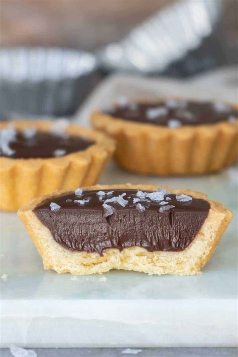 Mini Salted Chocolate Tarts - El Mundo Eats