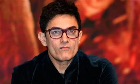 aaamr khan ka khandan  gr   kys bcha