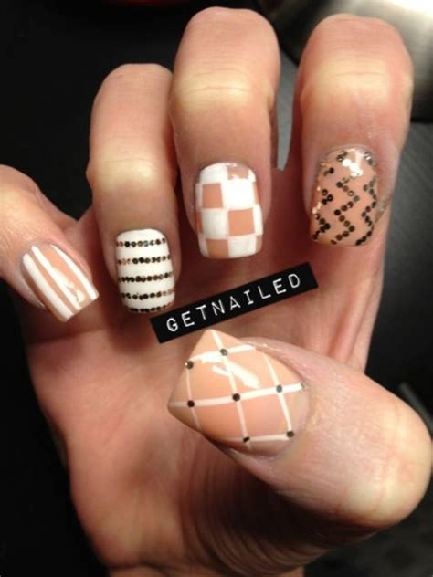 10 Radiant Nail Designs for Ring Finger – NailDesignCode