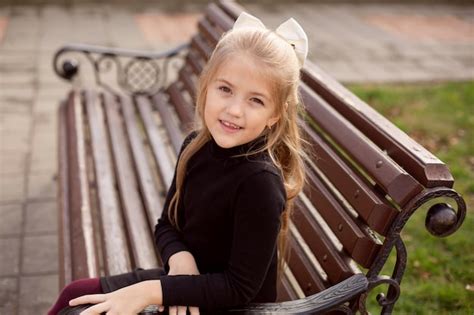 Фото Девочка 10 лет, более 97 000 качественных бесплатных стоковых фото
