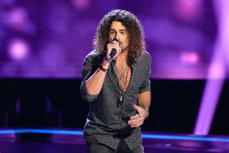 Watch Kason Lesters Blind Audition On The Voice Season 23 Nbc Insider