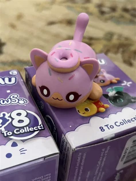 Aphmau Mystery Meemeows Surprise Figure Donut Cat Picclick Uk