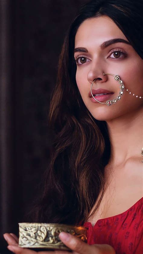 Deepika Padukone Bollywood Brunette Girl HD HD Phone Wallpaper