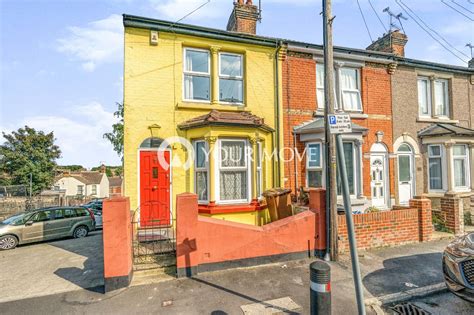 3 Bed End Terrace House For Sale In St Georges Road Gillingham Kent