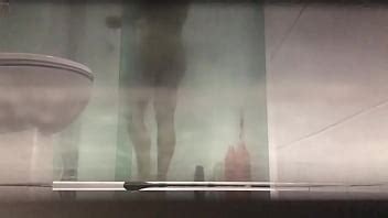 Aime Gros Cul Sous La Douche Xvideos