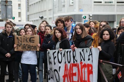 En Images Manifestation Rouen Lyc Ens Mobilis S Contre La