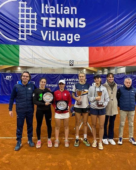 Lavinia Luciano Campionessa Under Di Doppio Tennis Club Padova