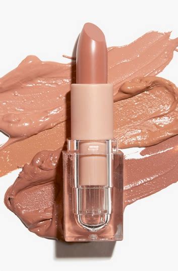 Kim Kardashian Expands KKW Beauty Range With Release Of New Nude Shades Brillo De Labios