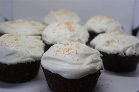 Cream Cheese Icing - Great for cupcakes, cakes, or loaves.