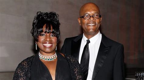 Samuel L Jackson And Wife Latanya Celebrate 43rd Anniversary Couple Dance Together To Celebrate