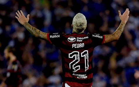 Pedro manda recado para torcida do Flamengo após classificação à final