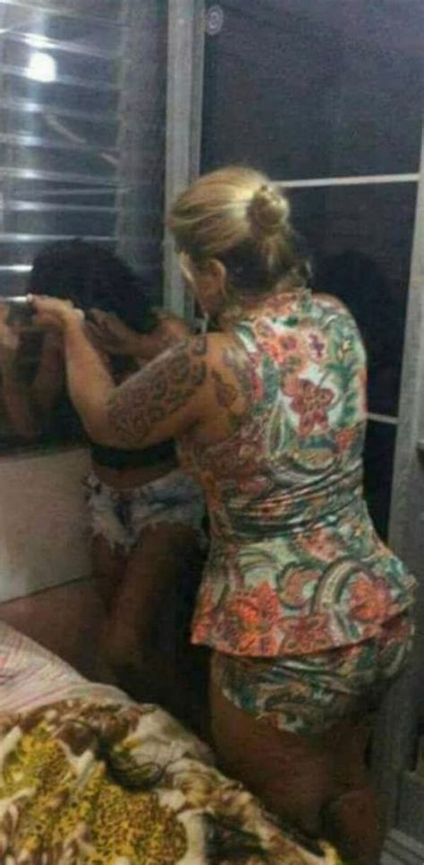 Sorprendió A Su Marido Con Su Amante La Capturó Le Cortó El Pelo Y La