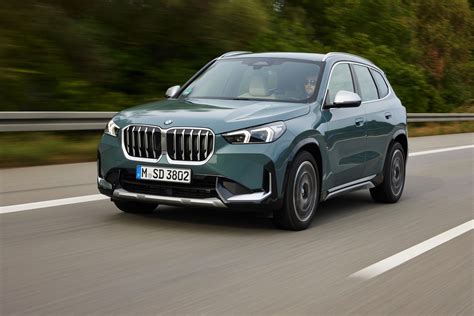 BMW X1 U11 Neue Fotos Zeigen XLine In Cape York Green