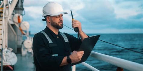 How To Become A Marine Engineer Salary Qualification Skills Role