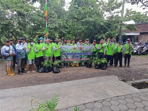 LDII Demak Gerakan Tanam Pohon Di Bantaran Sungai Bendung Gablok