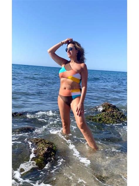 Romantic One Shoulder Colorblock Bikini Set Walkonbeach