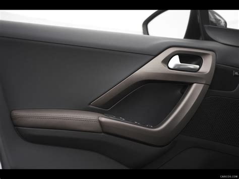 2014 Peugeot 2008 - Interior Detail | Caricos