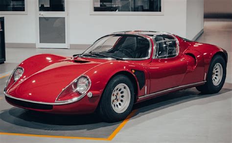 El Alfa Romeo 33 Stradale Revive Con Manifattura Automobili Torino