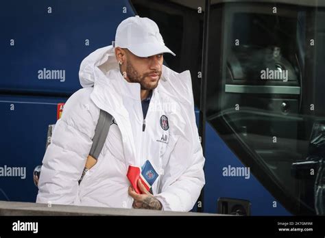 Neymar Face Hi Res Stock Photography And Images Alamy