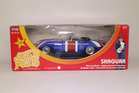ERTL 33543; Jaguar E-Type Roadster; Austin Powers' Shaguar 94853